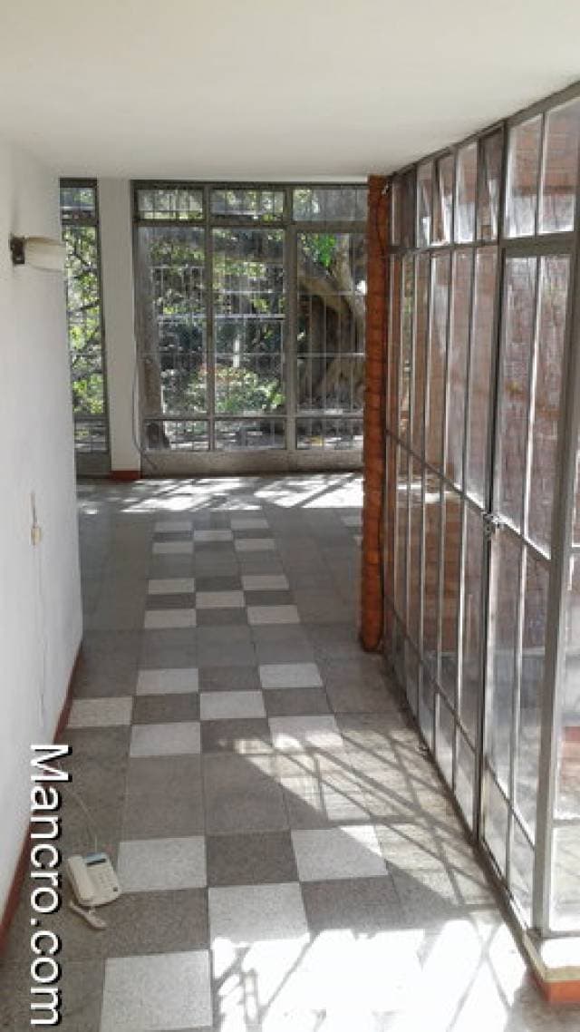 Alquilo linda Casa centrica en zona 3 Col. Lo  de bram — foto 6