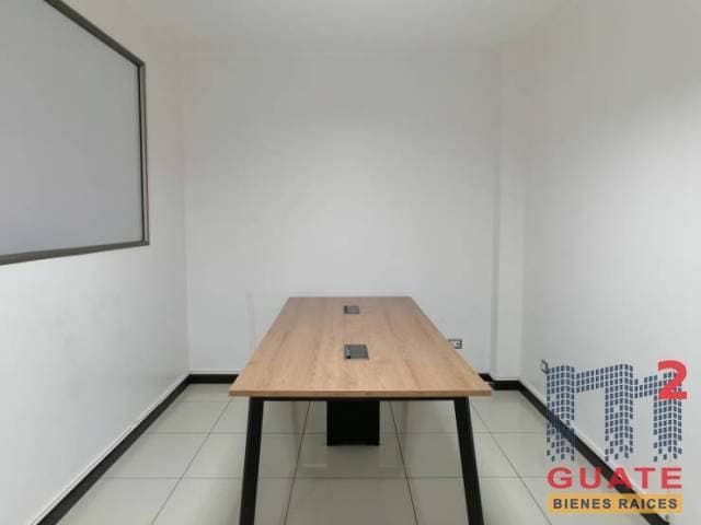 Oficina de 50 m2 de construcción en Renta, Zona 10 — foto 2