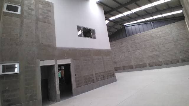 Ofibodega en Renta Calz. La Paz — foto 3