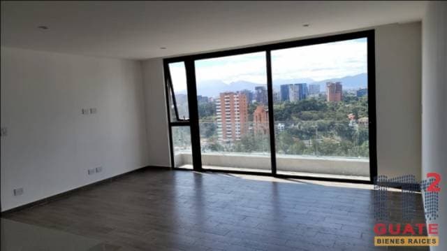 Apartamento de 123 m2 de construcción en Renta, Zona 15 — foto 2