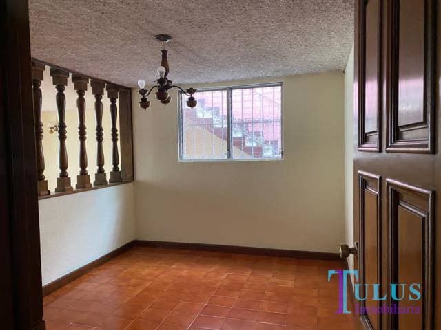 Casa en venta en zona 11 — foto 1