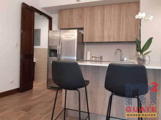 Apartamento de 65 m2 de construcción en Renta, Zona 10 — foto 4