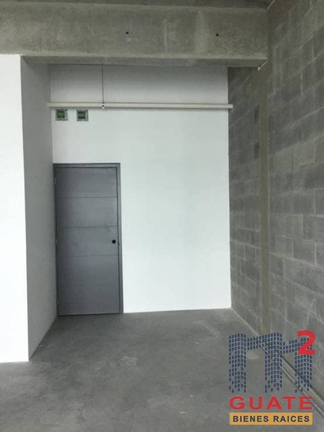 Oficina de 40 m2 de construcción en Renta, Zona 15 — foto 2