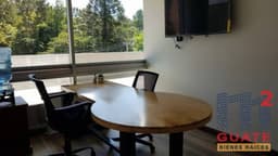 Oficina de 60 m2 de construcción en Renta, Zona 15