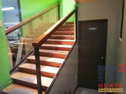 Casa de 399.9 m2 de construcción en Venta, Zona 13