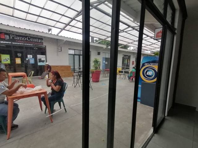 LOCAL EN RENTA CERCA DE LA USAC — foto 6