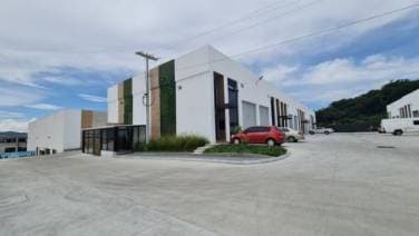 Ofibodega en venta y renta en El Naranjo — foto 1