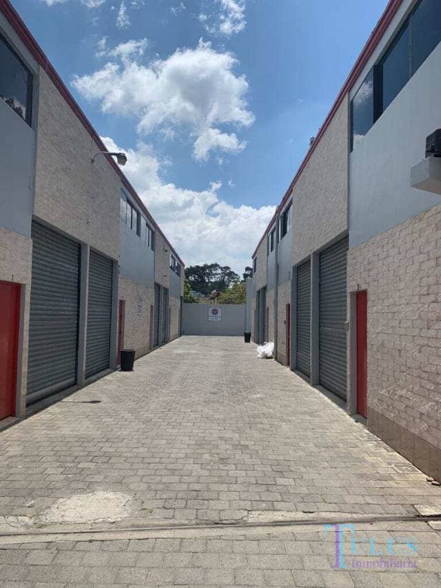 Ofibodega en renta en zona 14 — foto 2