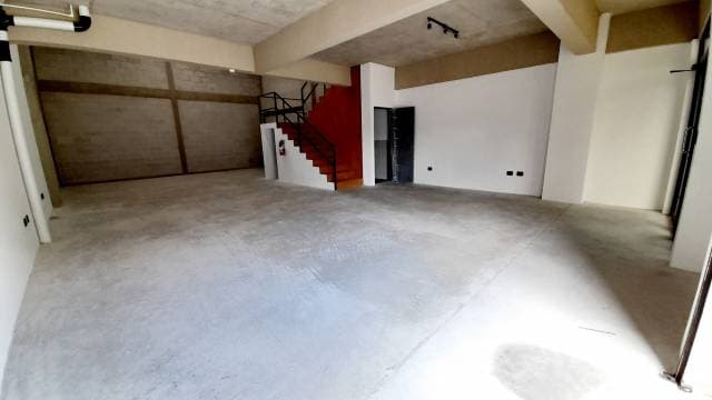 OFIBODEGA EN ALQUILER EN ZONA 4 MIXCO NARANJO — foto 2