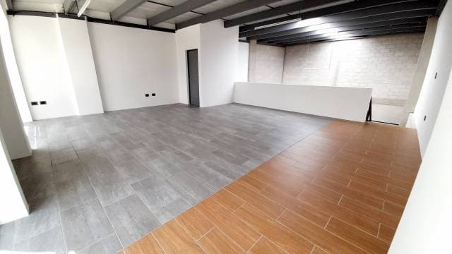 OFIBODEGA EN ALQUILER EN ZONA 4 MIXCO NARANJO — foto 3