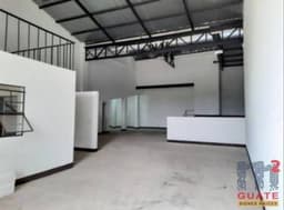 Ofibodega de 675 m2 de construcción en Renta, Zona 18