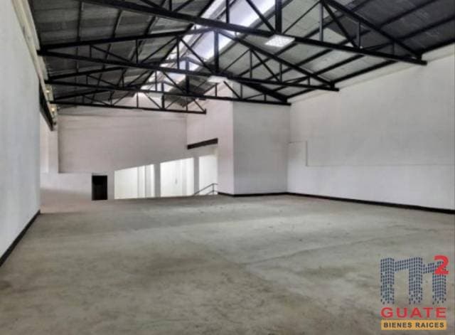 Ofibodega de 675 m2 de construcción en Renta, Zona 18 — foto 2
