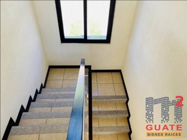 Casa de 147.3 m2 de construcción, en Venta, Zona 16 — foto 4