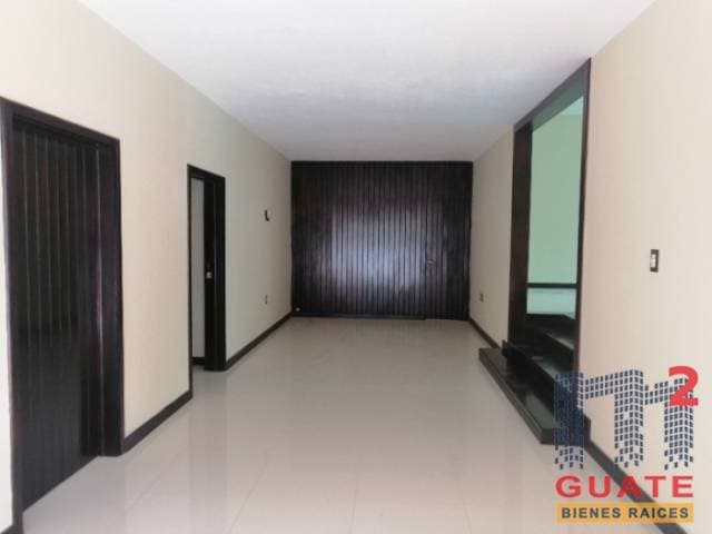 Casa de 400 m2 de construcción, en Renta, Zona 10 — foto 2
