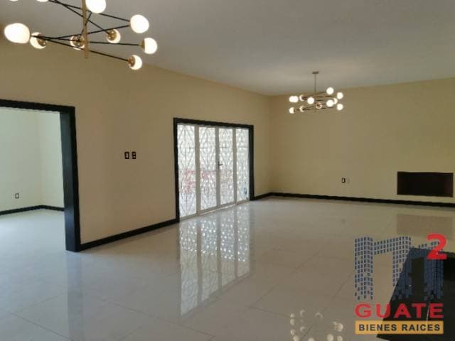 Casa de 400 m2 de construcción, en Renta, Zona 10 — foto 4