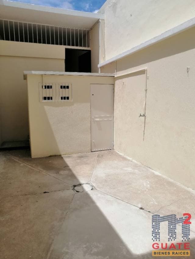Casa de 400 m2 de construcción, en Renta, Zona 10 — foto 15