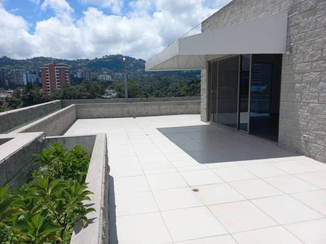 Alquilo Apartamento Penthouse con Terraza, Zona 10 — foto 3
