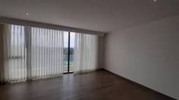 Rento Apto. Z 15. 3 hab. 2.5 baños hab/serv. 2 parqueos