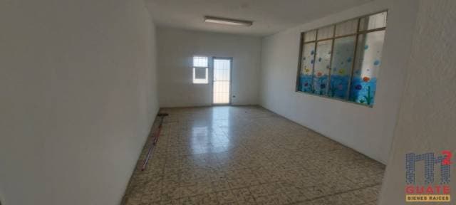 Casa de 824 m2 de construcción, en Renta Zona 09 — foto 4