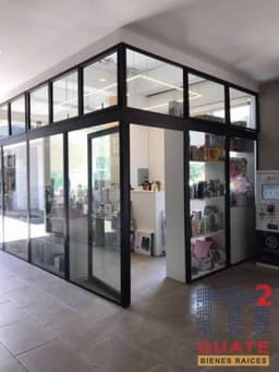 Kiosko de 18.76 m2 de construcción en Renta, Zona 10
