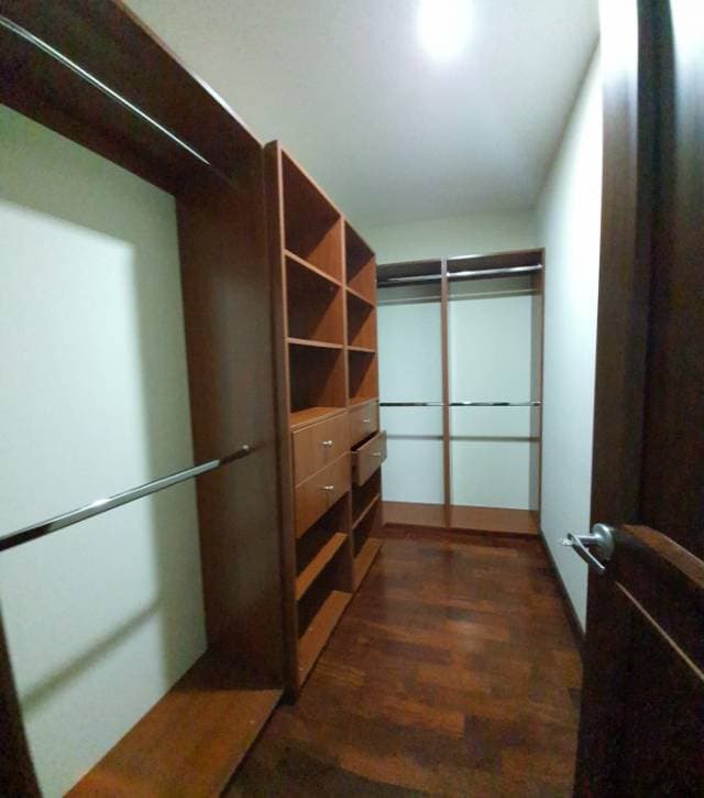 Apartamento en Venta o Alquiler en Zona 10 — foto 2