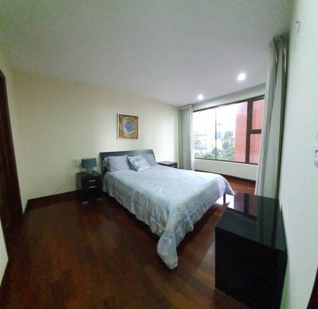 Apartamento en Venta o Alquiler en Zona 10 — foto 13