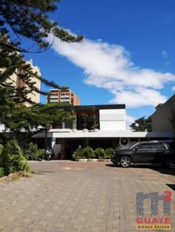 Oficina de 18 m2 de construcción en Renta, Zona 14