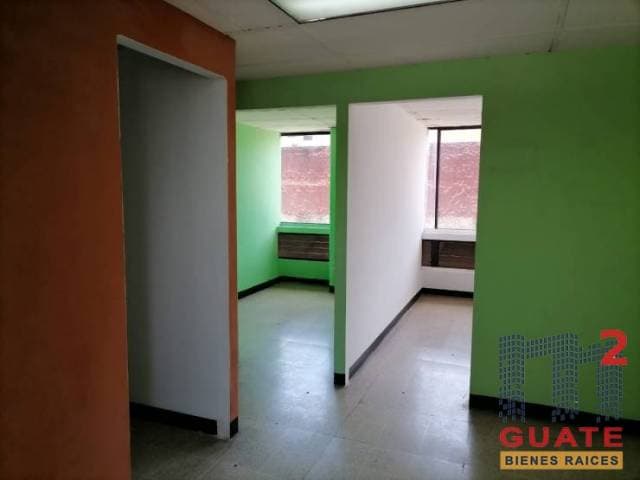 Oficina de 65 m2 de construcción en Renta, Zona 09 — foto 3