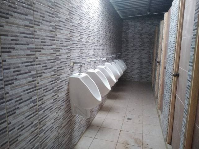TERRENO CON EDIFICIO EN VENTA SOBRE CARRETERA INTERAMERICANA — foto 4