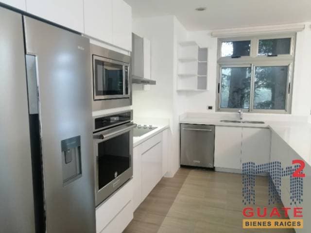 Apartamento de 217 m2 de construcción en Renta, Zona 10 — foto 4