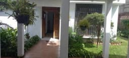 Casa en Venta Zona 10 Guatemala adentro de Condominio