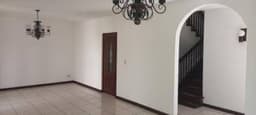 Casa en Venta Zona 10 con Elevador al 2do. nivel