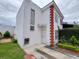 REMATO HERMOSA CASA EN RES. VALLES DE MARIA VILLA NUEVA Q675000 INF. LUCY BARRAZA 55359756