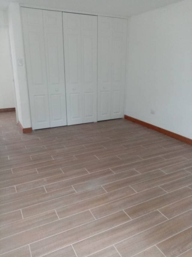 APARTAMENTO EN SAN LAZARO ZONA 15 GUATEMALA — foto 7