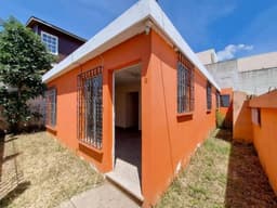 Casa en Renta San Cristóbal, adentro de colonia