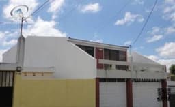 EN VENTA LINDA CASA SANTA MONICA ZONA 2 DE MIXCO