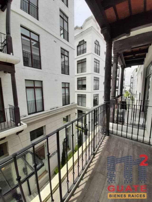 Apartamento de 98 m2 de construcción en Venta, Zona 16 — foto 4