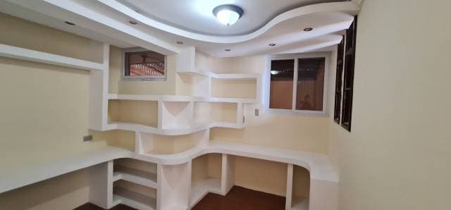 Casa en renta en zona 11 — foto 7