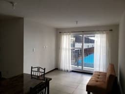 Apartamento en Renta con línea blanca en Parque 11