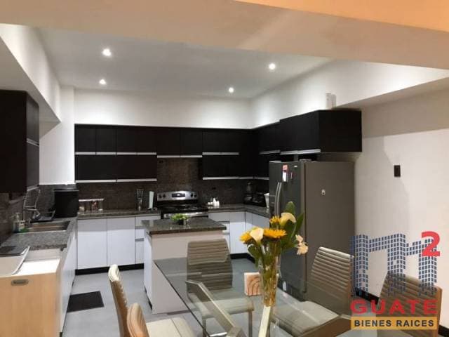 Apartamento de 159 m2 de construcción en Venta, Zona 16 — foto 3