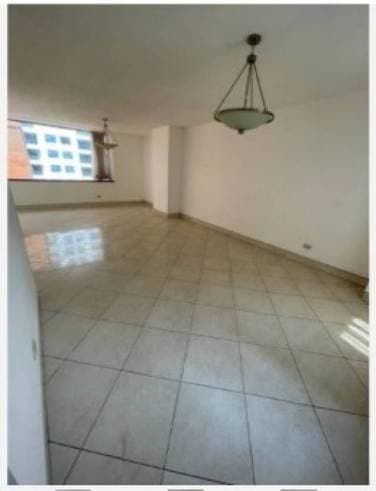 (+1) Apartamento Edificio Villas del Sol, Zona 14 — foto 1
