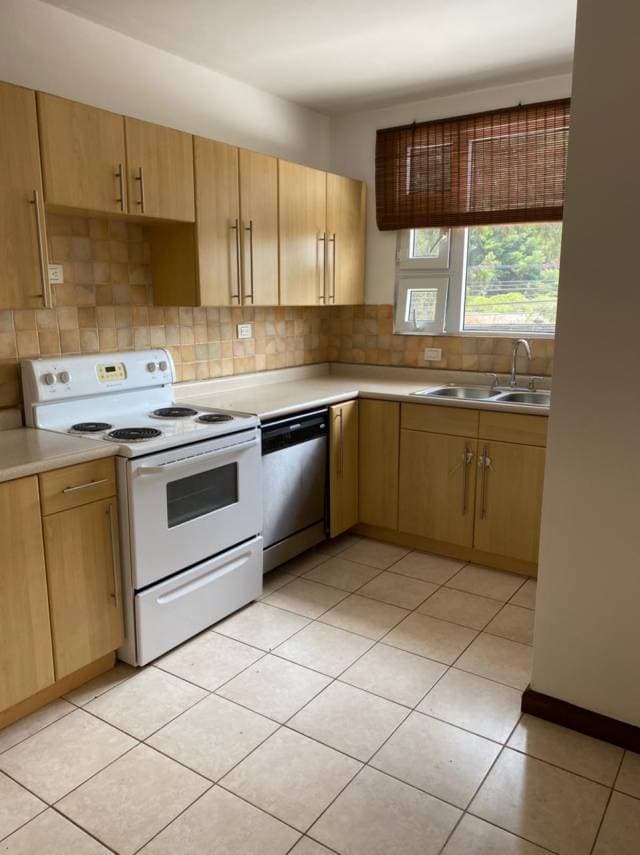 (+1) Apartamento Edificio Portofino, Zona 10 — foto 4