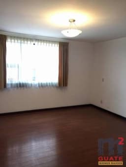 Apartamento de 153 m2 de construcción en Renta, Zona 14