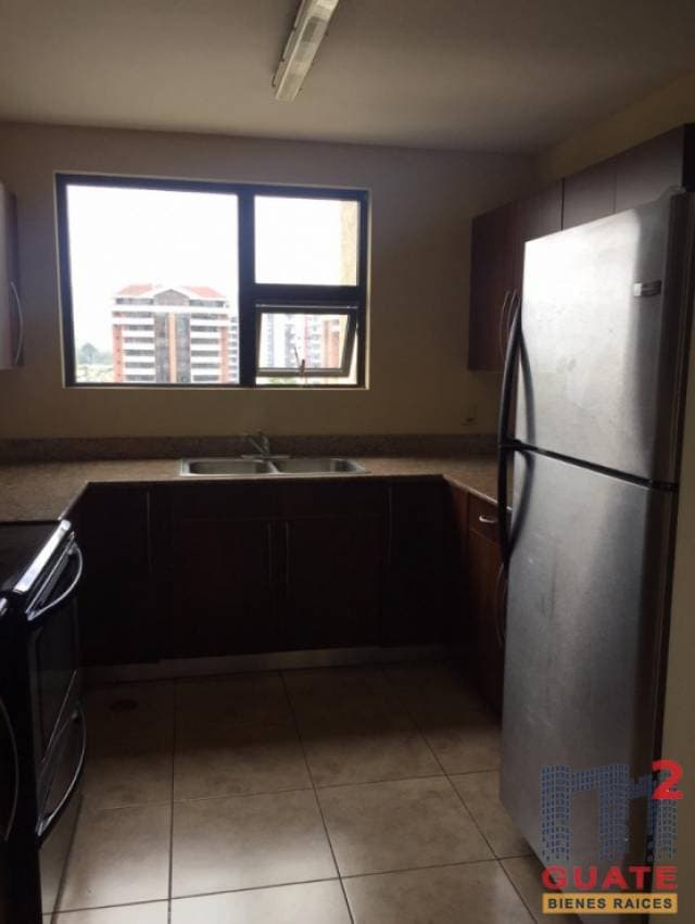 Apartamento de 153 m2 de construcción en Renta, Zona 14 — foto 8