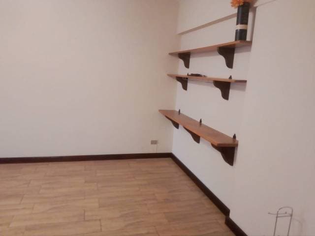 (+1) Apartamento Zona 14 — foto 6