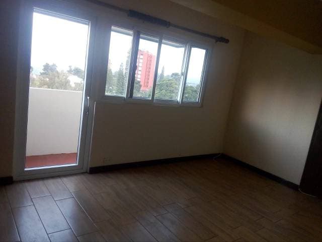 (+1) Apartamento Zona 14 — foto 7