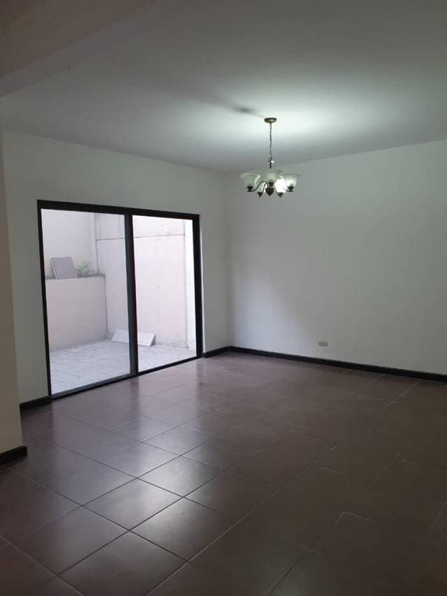 (+1) Casa Cumbres de San Gaspar, Zona 16 — foto 2