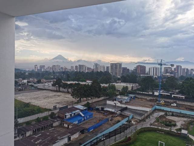 (+1) Apartamento Edificio La Villa, Zona 14 — foto 8