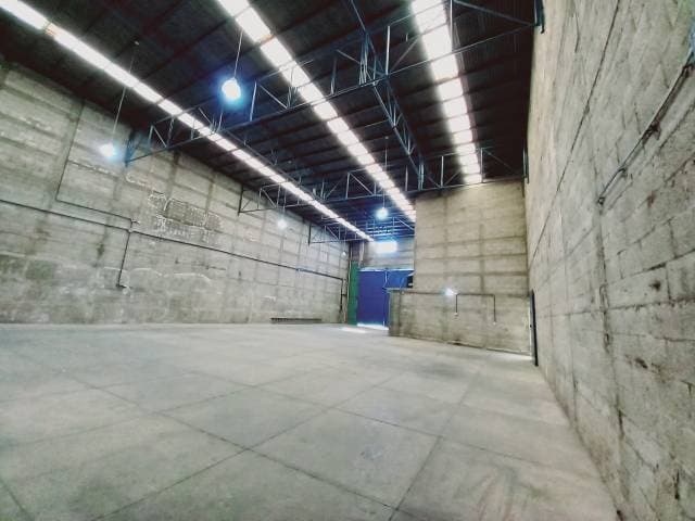 Rento amplia bodega en Lo de Coy Mixco — foto 4
