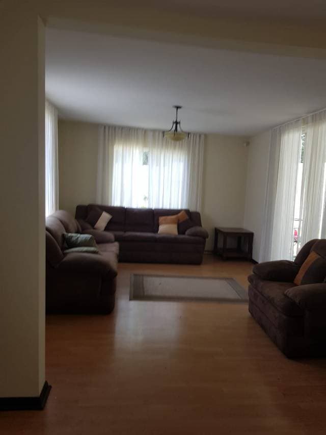 (+1) Casa Condado Naranjo, Zona 4, Mixco — foto 2